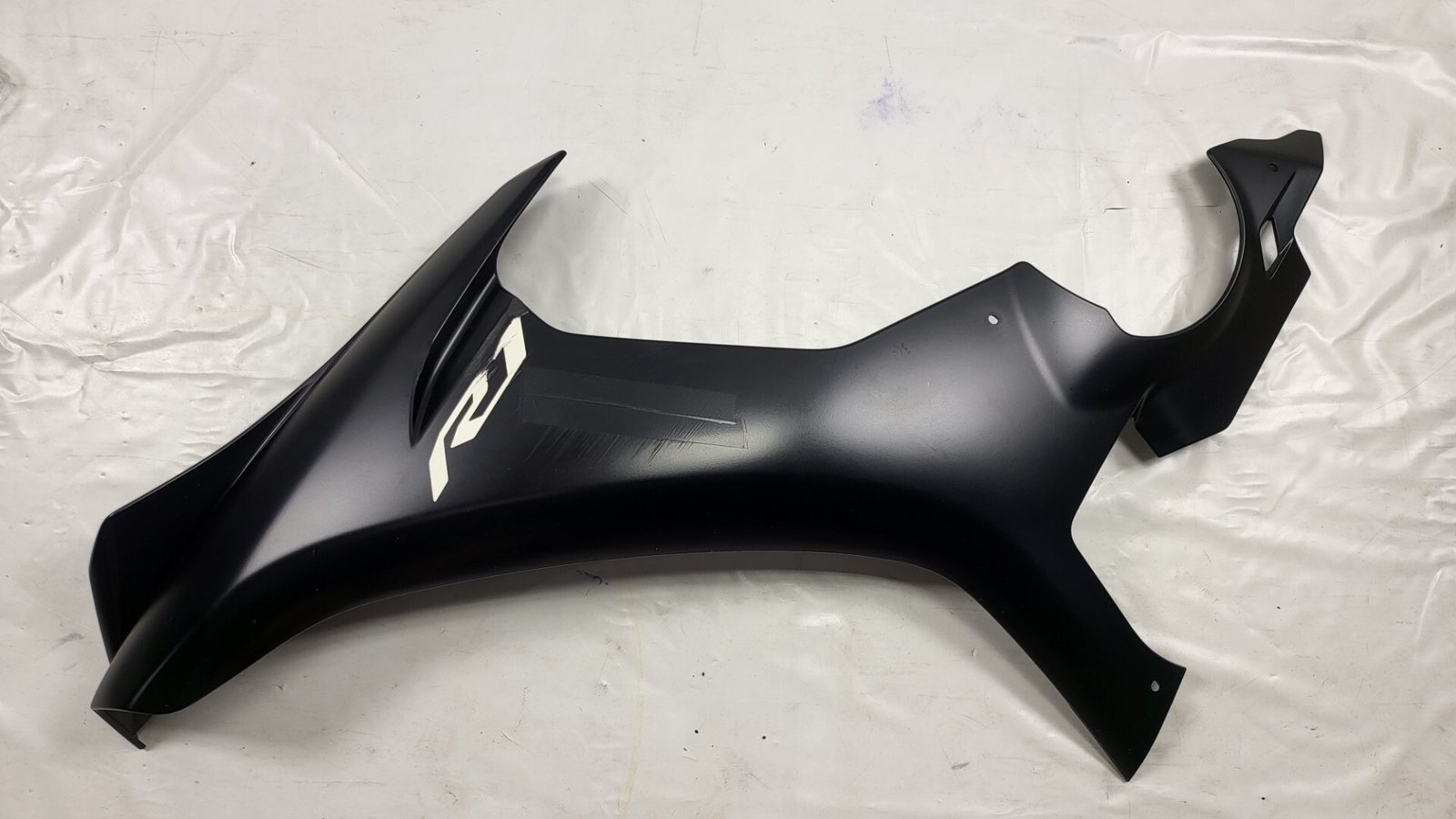 CARENA ANTERIORE SINISTRA NERA YAMAHA yzf R1 2015 2019