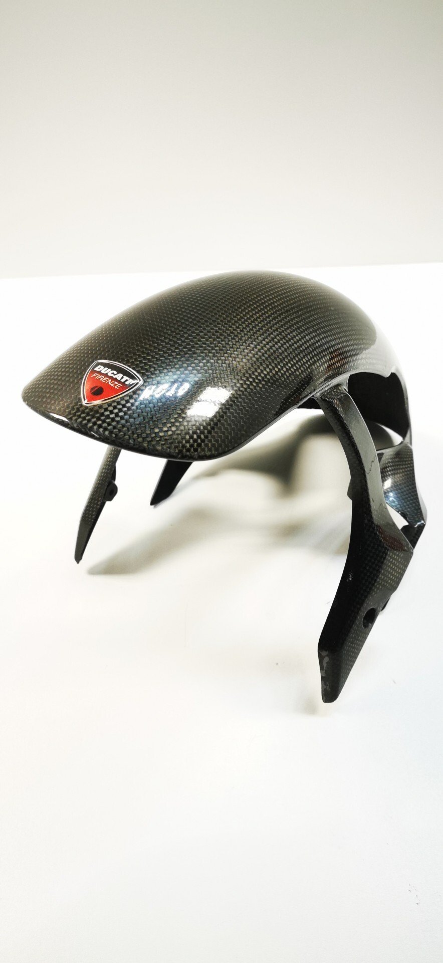 PARAFANGO ANTERIORE DUCATI MONSTER S4R S4RS 2007 IN CARBONIO