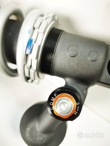 MONOAMMORTIZZATORE ORIGINALE YAMAHA YZF R1 1000 20 - immagine 2