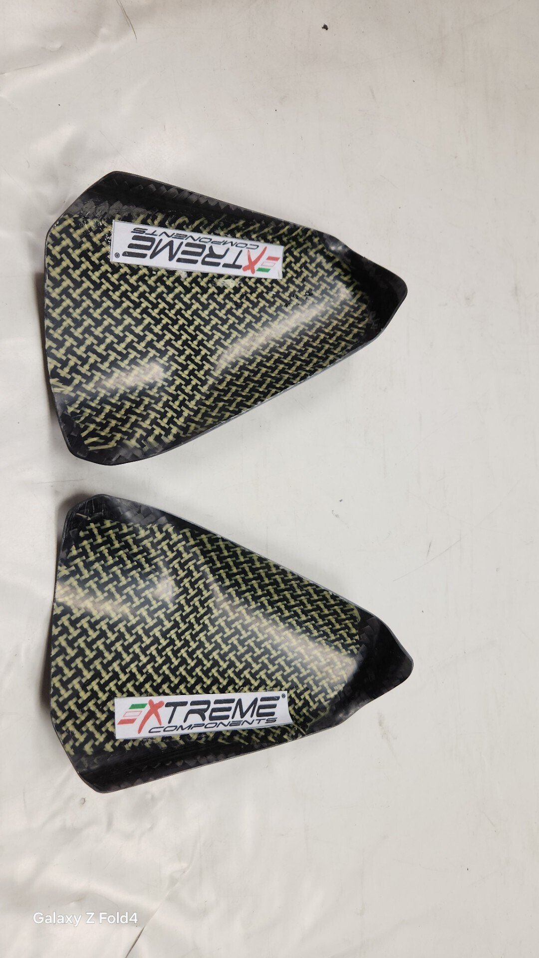 PARASPIGOLI CARBONIO EXTREM COMPONENTS PER DUCATI ANIGALE V4 V4S V4R 2022 2023