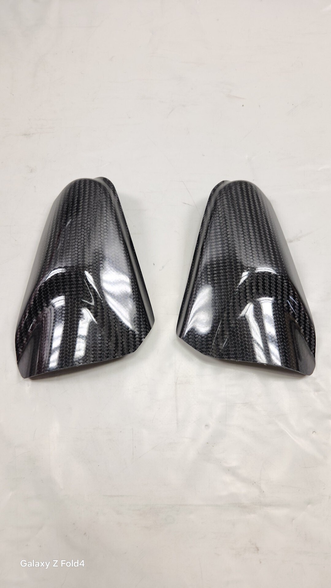 PARASPIGOLI CARBONIO EXTREM COMPONENTS PER DUCATI ANIGALE V4 V4S V4R 2022 2023