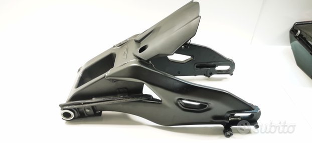 Ricambi yamaha R1 dal 2015 al 2022 - immagine 4