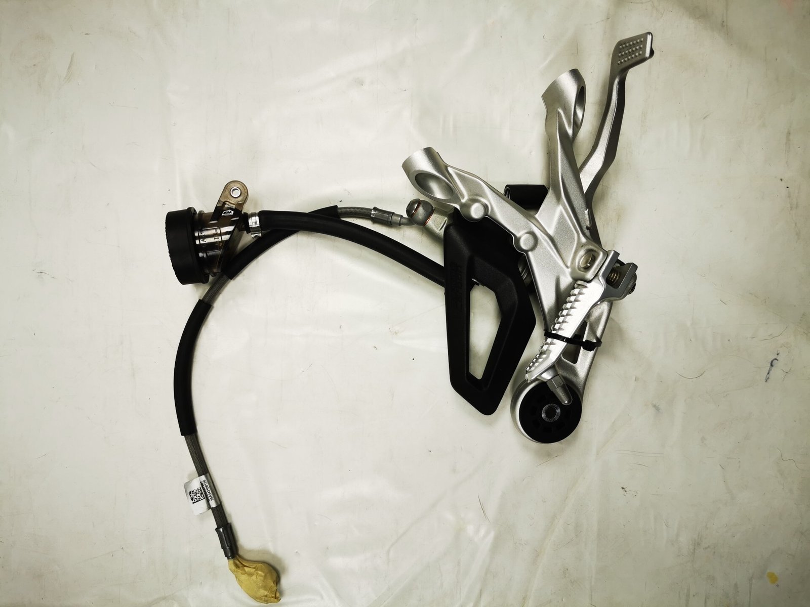 PEDANE PILOTA COMPLETE ORIGINALI PER BMW S1000 RR 2020 2026 K67 - immagine 4