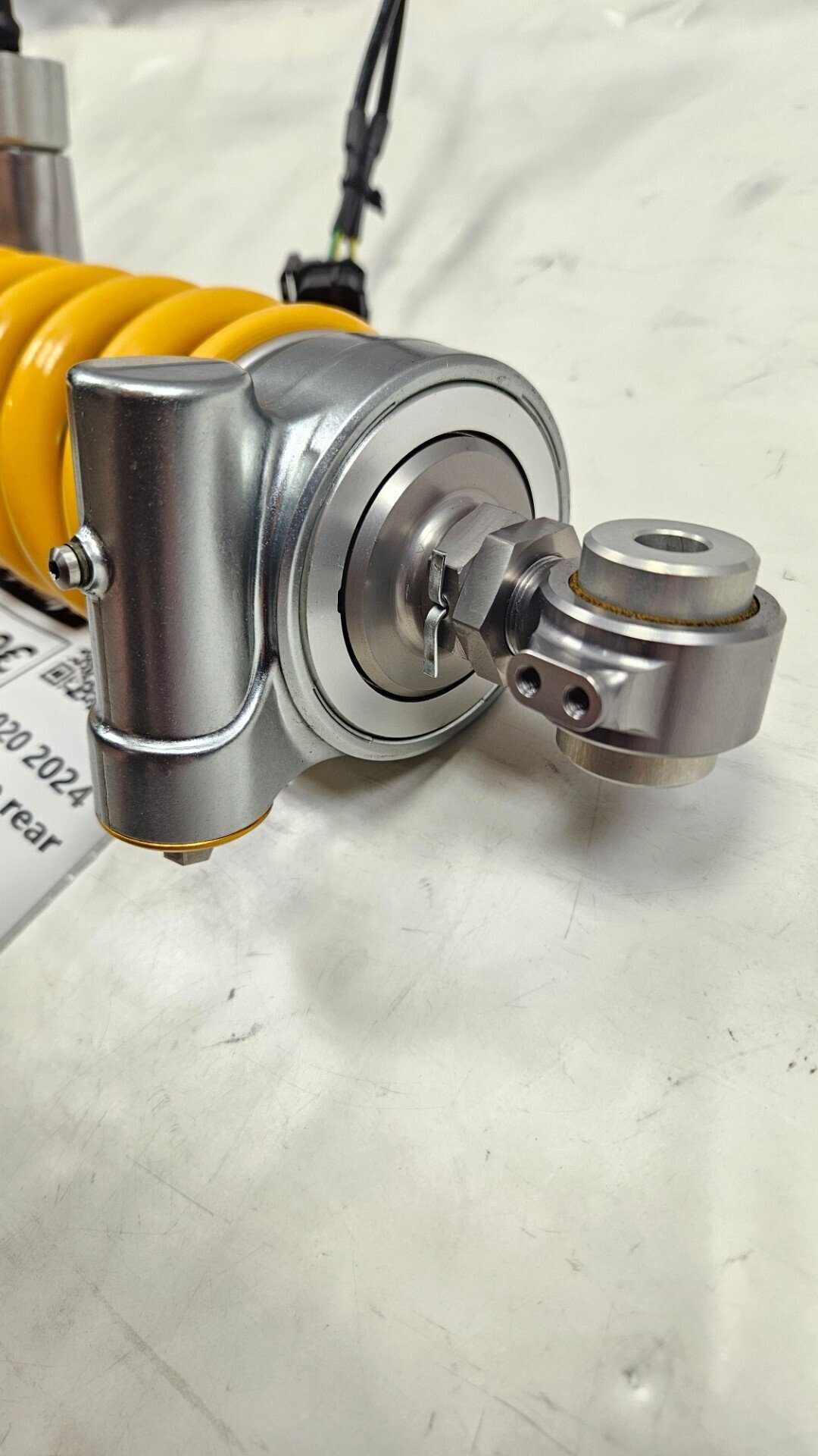 MONO AMMORTIZZATORE OHLINS PER HONDA CBR 1000RR-R SP 2020 2025