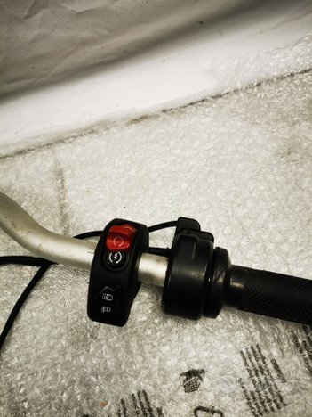 MANUBRIO E COMANDI PER DUCATI MULTISTRADA V4 S V4S - immagine 6